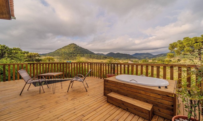 Capela de Sao Pedro Hotel | Cascata dos Amores