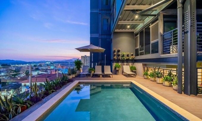 Santa Ana Apartment | Casco View Life - Premium Apt. 1 Bedroom