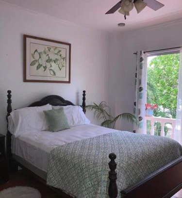 Samboan House | Casey’s Haven Beach Resort