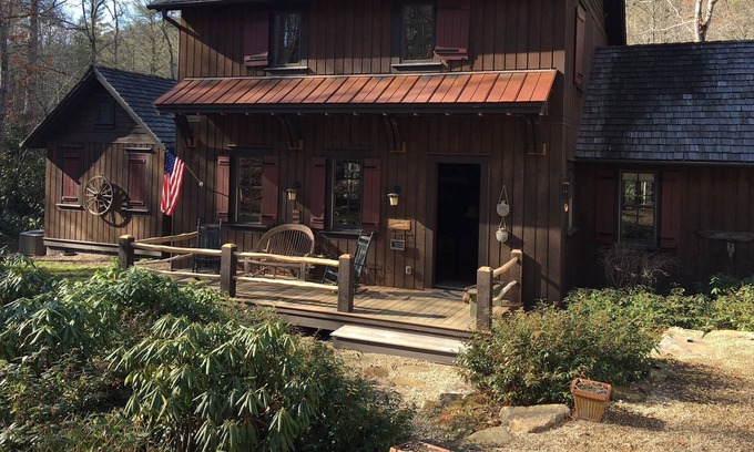 Sapphire Cottage | Cashiers - Lonesome Valley - Streamside Cottage nestled in 800 acre valley.