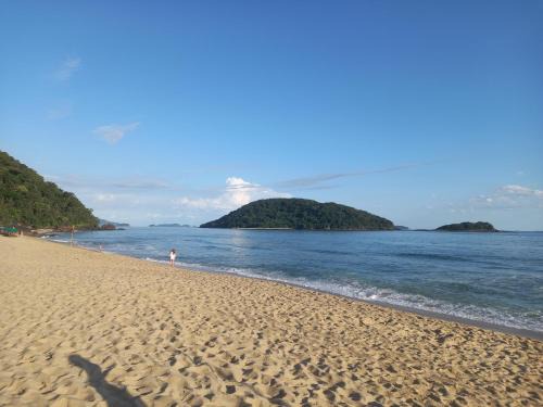 Prumirim House | Casinha mar e mato