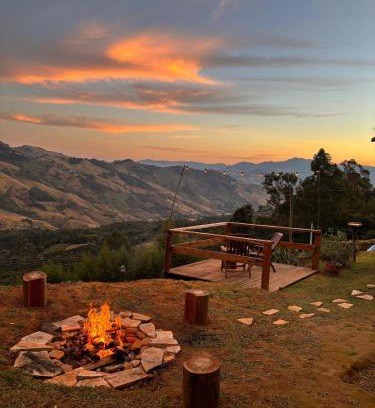 Sao Bento do Sapucai House | Casinha vista dos sonhos