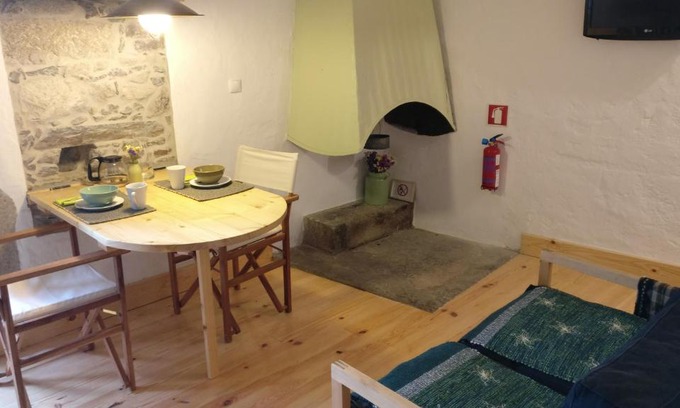 Freixo de Espada a Cinta Apartment | Casinhas de S. Francisco T2 Azeitona by LovelyStay