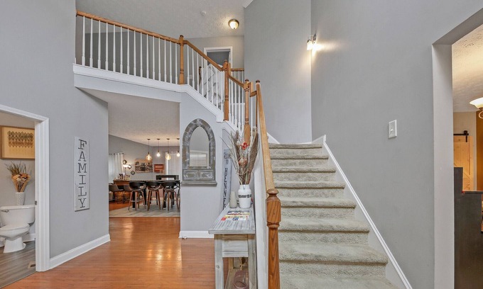 McDonough House | Casino Night at the Resort Style Getaway!(Sleeps 14)