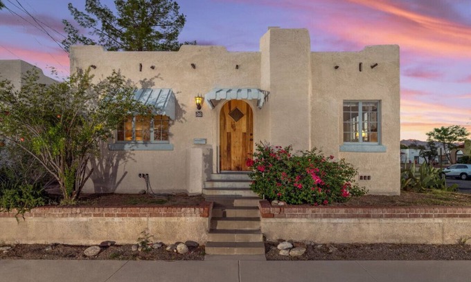 West University Apartment | Casita #1 (Angie) -