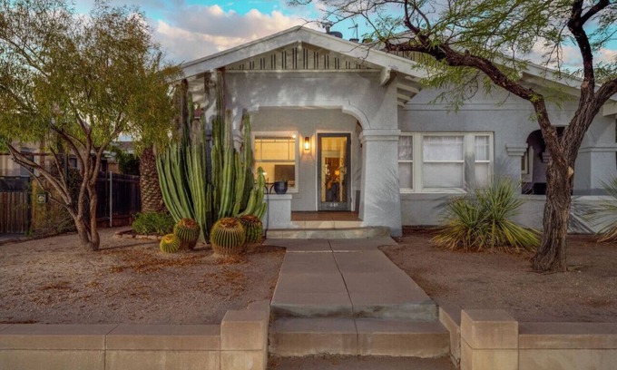 West University Apartment | Casita #3 (Angie) -