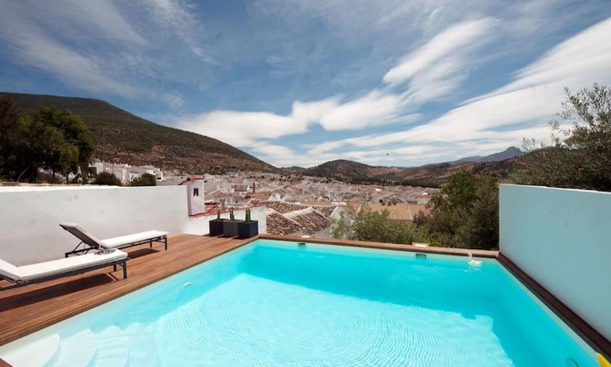 Algodonales Apartment | Casita avec superbe vue et piscine privée