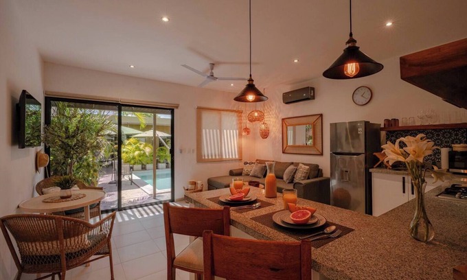 Merida Municipality Cottage | Casita Azalea Blanca - Stylish 1br/ba near Centro