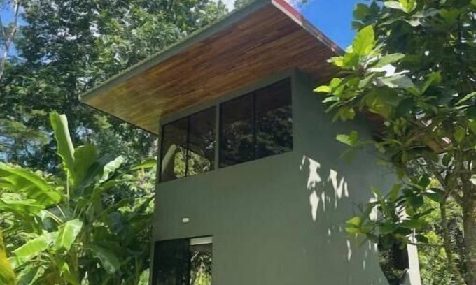 Jaco House | Casita del Río