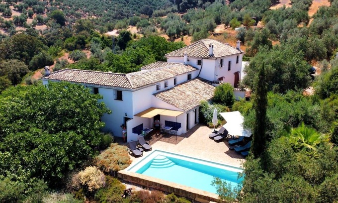 Iznajar Cottage | Casita Perdiz at Cortijo las Rosas - Peace & Tranquility in the Olive Groves