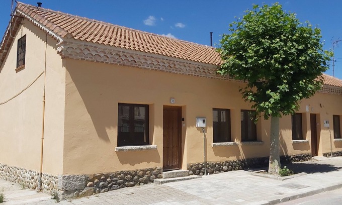 Pinilla del Valle Cottage | CASITAS PINILLA DEL VALLE: Immersion in Nature