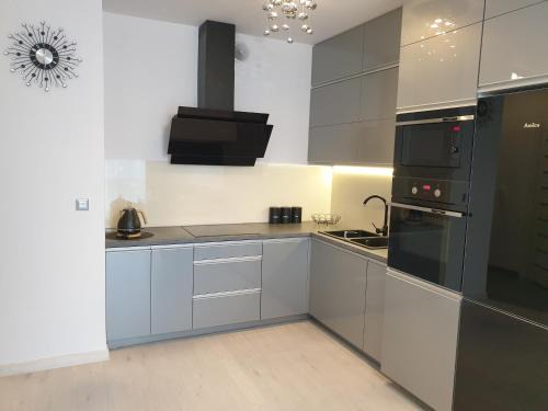 Slupsk Apartment | Caskada Modern Apartment 3 NOWY APARTAMENTOWIEC WINDA