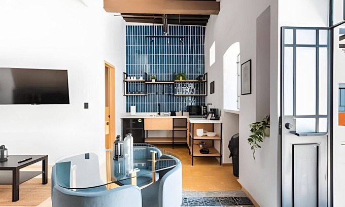 El Carmen Apartment | Casona 212|Apt in Prime Downtown Location+ Parking