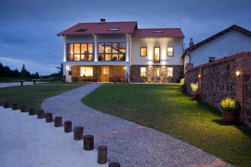 Carreno Bed & Breakfast | Casona Canto Llano