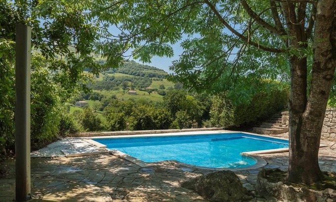 Hornedo House | CASONA LOS FRESNOS, A JEWEL IN THE HEART OF CANTABRIA.