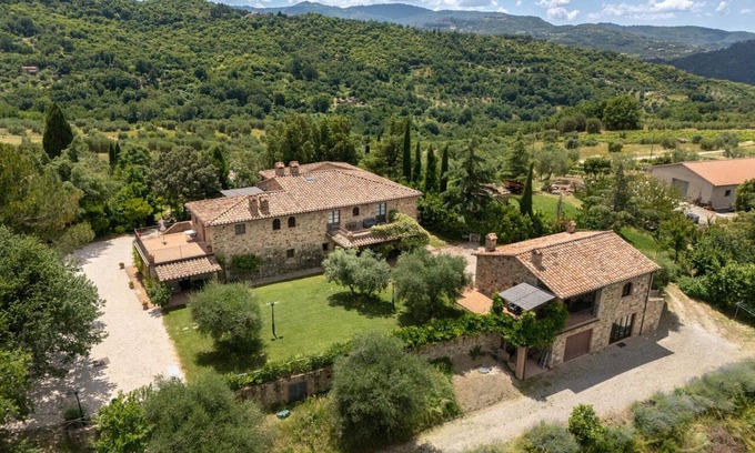 Seggiano Apartment | Castagnatello Country House - Ulivo apartment