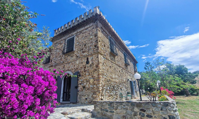 Roccella Jonica Other | Castello degli Ulivi: ancient luxury farmhouse near Roccella Jonica beach
