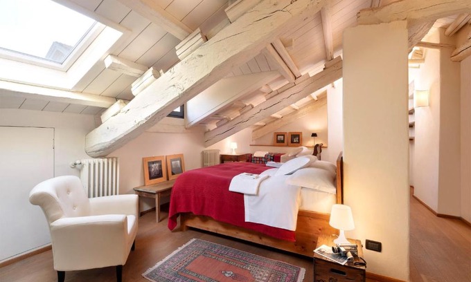 Villa Hotel | Castello Di San Sebastiano Po