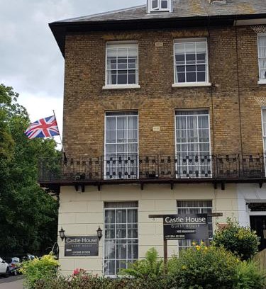 Dover House | Castle House Guest House