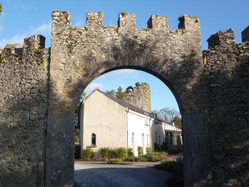 Castlemartyr House | Castlemartyr Holiday Mews 2 bed by Trident Holiday Homes