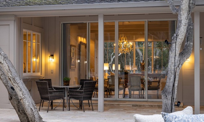 Quail Lodge House | Casual Elegance on the Golf Course