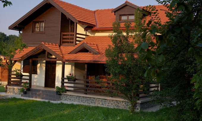 Cornu de Jos House | Casuta cu prieteni