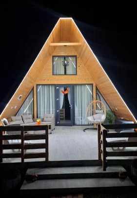 Baiculesti Ski Chalet | Casuta de la ferma