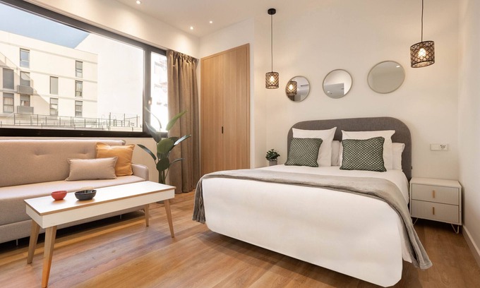 Adelfas Apartment | Catalina 08 apartment in Madrid
