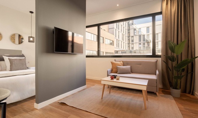 Adelfas Apartment | Catalina 09 apartment in Madrid