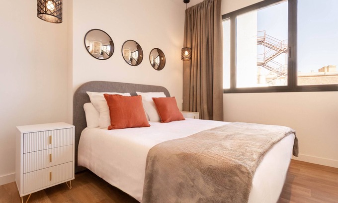 Adelfas Apartment | Catalina 107 apartment in Madrid