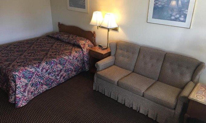 Bennington Hotel | Catamount Motel