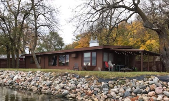 Alexandria Cabin | Catch and Relax on the Chain of Lakes