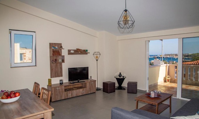 Lavrio Apartment | Catherine's Comfort Apartment Νο3
