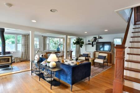 Mount Tremper House | Catskills Country House with Hot Tub near River Trails