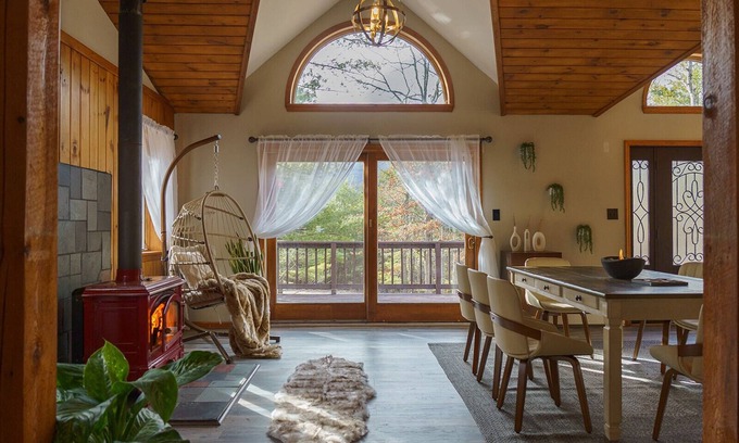 Acra Cabin | Catskills Escape - Stunning View& Privacy