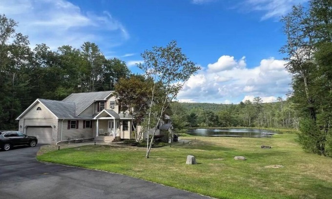 Barryville House | Catskills Oasis 3 bdr w/Private Lake on 50 Acres