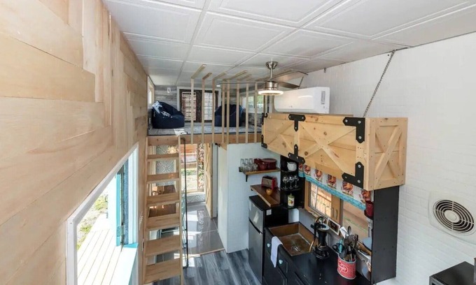 Fallsburg House | Catskills Old Falls House+Tiny Artist Studio