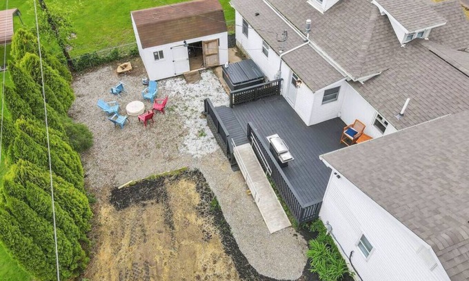 Millersport Cottage | Cattle Cottage: 2 minutes to the marina