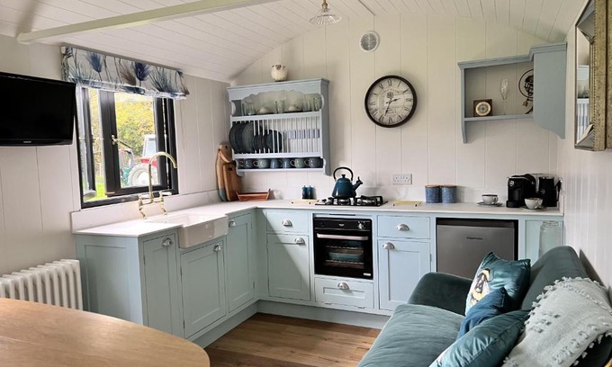 Pulborough Other | Cattlestone Farm