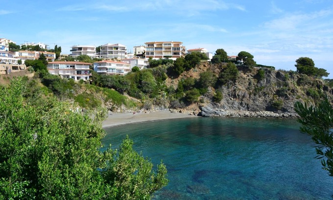 Llanca Apartment | CAU DEL LLOP 7 Fantastic apartment in the seafront