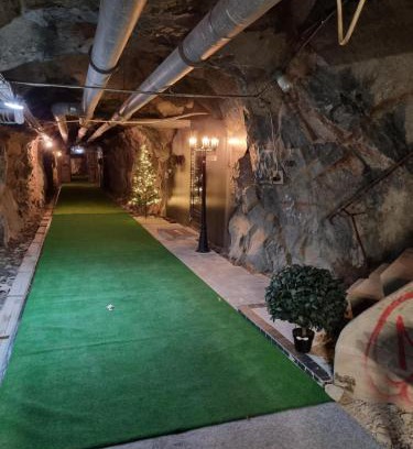 Lulea Apartment | Cave Retreat - Sleeps 2 - Pets - Parking - Wifi
