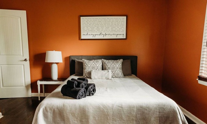 Rock Island House | Cavernland Cottage - Cozy & modern home w/in minutes of Rock Island State Park!