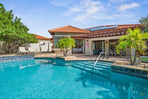 Noord House | Caya Bista Lama 26