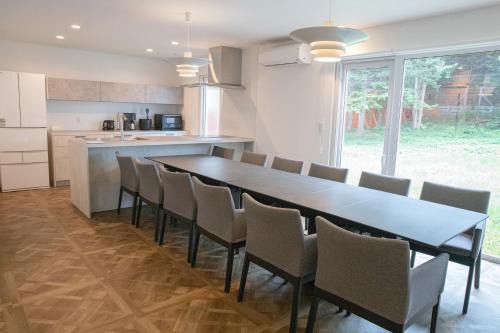 Asari House | CB1 Cosmos blanc