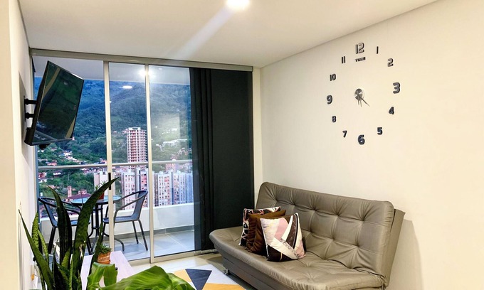 Sabaneta Apartment | Ce27 Lujoso Departamento, Piscina y Estacionamiento