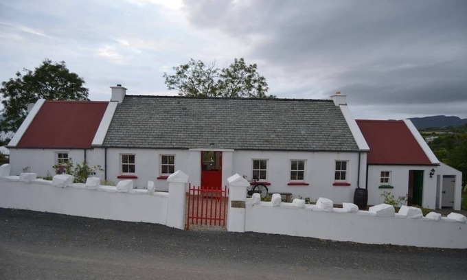 Ballynary House | Cecil's Cottage,Buncrana by Wild Atlantic Wanderer