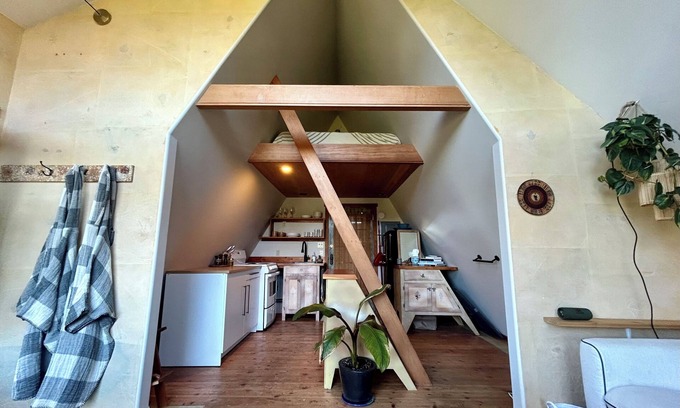 Salt Spring Island Cabin | Cedar Coast A-Frame
