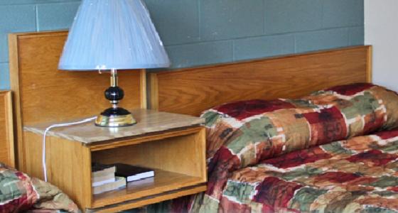 Lloydminster Hotel | Cedar Inn
