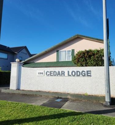 Hamilton North Hotel | Cedar Lodge Motel Hamilton