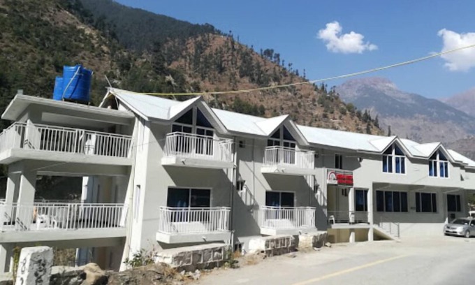 Mahandri Hotel | Cedar Vista Hotel